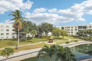 3178 Via Poinciana, Lake Worth, FL 33467 - Photo 1