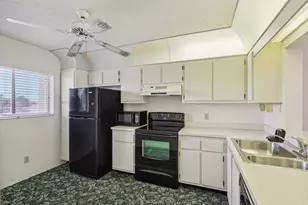 3178 Via Poinciana, Lake Worth, FL 33467 - Photo 15