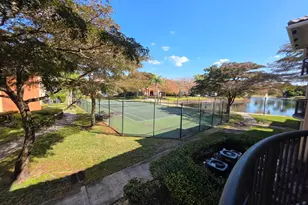 4175 N Haverhill Rd, West Palm Beach, FL 33417 - Photo 9