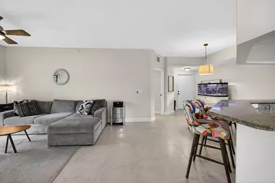 2727 Anzio Court #203, Palm Beach Gardens, FL 33410 - Photo 5