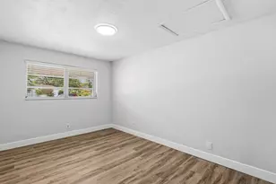 749 NW 36 St St, Oakland Park, FL 33309 - Photo 15