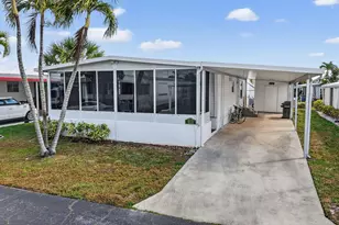 53002 Del Rio Bay, Boynton Beach, FL 33436 - Photo 35