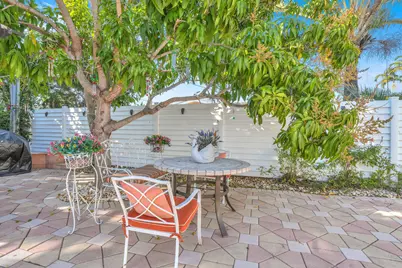 733 SE 10th Avenue, Deerfield Beach, FL 33441 - Photo 29