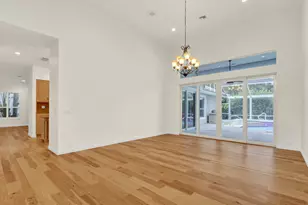 10 Martinique Cove, Palm Beach Gardens, FL 33418 - Photo 5