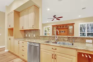 10 Martinique Cove, Palm Beach Gardens, FL 33418 - Photo 21