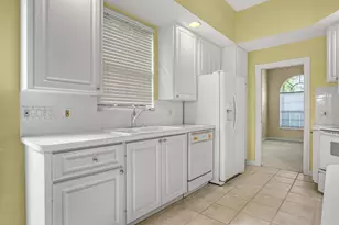 2580 Kittbuck Way, West Palm Beach, FL 33411 - Photo 13