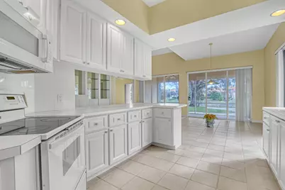 2580 Kittbuck Way, West Palm Beach, FL 33411 - Photo 11