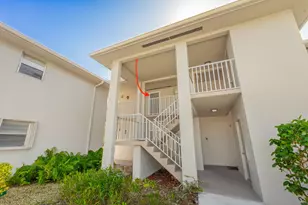 33 Lake Vista Trail, Port Saint Lucie, FL 34952 - Photo 1