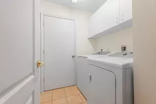 445 NW Sherry Ln, Port Saint Lucie, FL 34986 - Photo 15