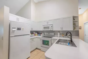 445 NW Sherry Ln, Port Saint Lucie, FL 34986 - Photo 7