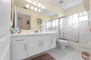 445 NW Sherry Ln, Port Saint Lucie, FL 34986 - Photo 13