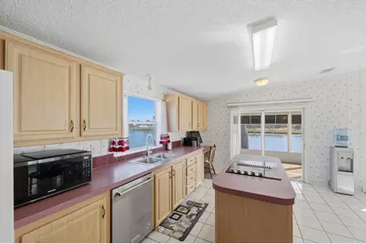 8125 Meadowlark Lane, Port Saint Lucie, FL 34952 - Photo 17