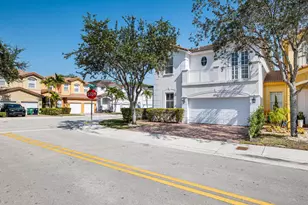 8741 NW 110th Ave, Doral, FL 33178 - Photo 3