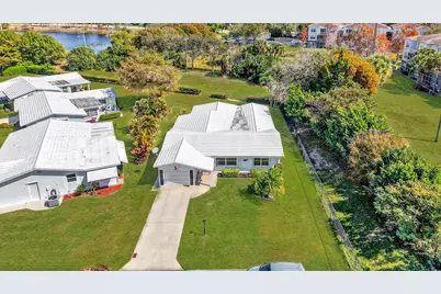 700 Canal Way, Boynton Beach, FL 33426 - Photo 1