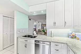 5380 Cedar Lake Dr, Boynton Beach, FL 33437 - Photo 13