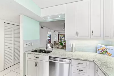 5380 Cedar Lake Drive #102, Boynton Beach, FL 33437 - Photo 11