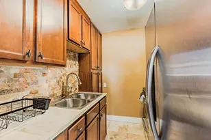 112 W 34th St, West Palm Beach, FL 33404 - Photo 11