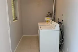 6575 NE 7th Ave, Boca Raton, FL 33487 - Photo 15