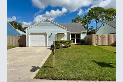 420 Park Forest Way, Wellington, FL 33414 - Photo 1