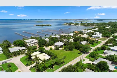 18 Cranes Nest, Sewalls Point, FL 34996 - Photo 3