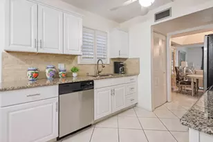 6850 10th Ave N, Lake Worth, FL 33467 - Photo 9