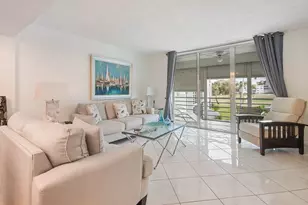 6850 10th Ave N, Lake Worth, FL 33467 - Photo 3