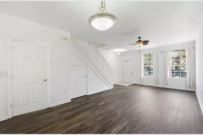687 NW 42nd Avenue, Plantation, FL 33317 - Photo 9