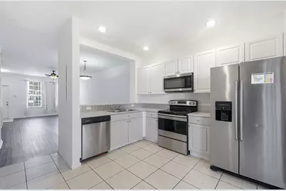 687 NW 42nd Avenue, Plantation, FL 33317 - Photo 13