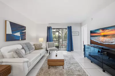 7118 Golf Colony Court #106, Lake Worth, FL 33467 - Photo 11