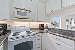 2600 SE Ocean Blvd, Stuart, FL 34996 - Photo 7