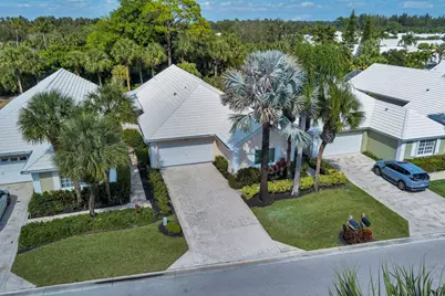 9213 Heathridge Drive, West Palm Beach, FL 33411 - Photo 13