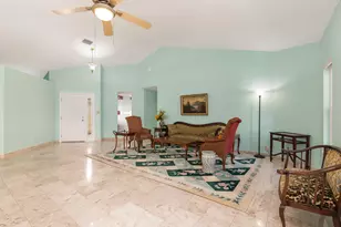 9213 Heathridge Dr, West Palm Beach, FL 33411 - Photo 7