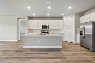 6632 NW Cloverdale Avenue, Port Saint Lucie, FL 34987 - Photo 5
