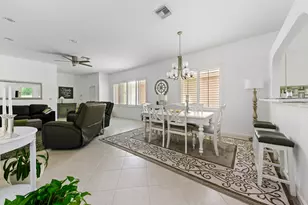 9142 Bay Point Cir, West Palm Beach, FL 33411 - Photo 7