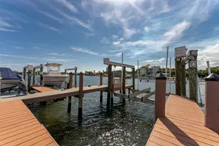 318 N Lake Dr, Lantana, FL 33462 - Photo 27