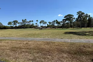3524 Via Poinciana, Lake Worth, FL 33467 - Photo 17