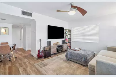 6100 NE 7th Avenue #21, Boca Raton, FL 33487 - Photo 3