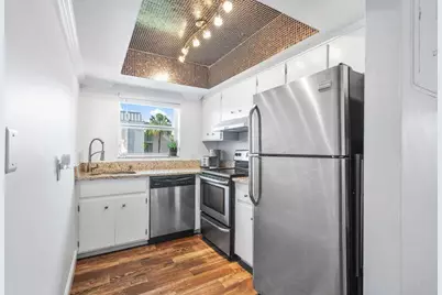 6100 NE 7th Avenue #21, Boca Raton, FL 33487 - Photo 5