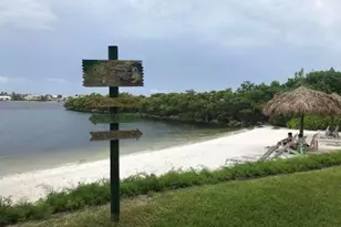 1000 Scotia Dr, Hypoluxo, FL 33462 - Photo 11