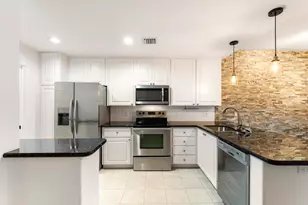 180 Freeport Dr, Jupiter, FL 33458 - Photo 21