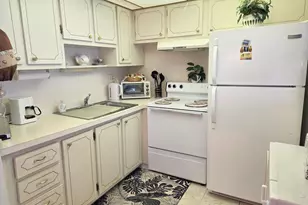 2180 Lake Osborne Dr, Lake Worth Beach, FL 33461 - Photo 11