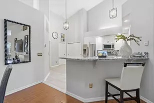 1632 SW Harbour Isles Cir, Port Saint Lucie, FL 34986 - Photo 9