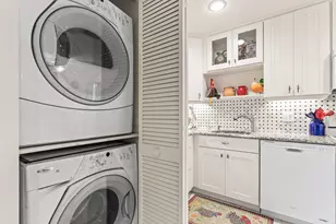 7 Stratford Dr, Boynton Beach, FL 33436 - Photo 13