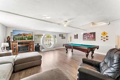 1042 SW 23rd Avenue, Boynton Beach, FL 33426 - Photo 3