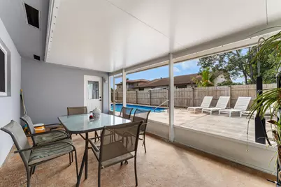 1042 SW 23rd Avenue, Boynton Beach, FL 33426 - Photo 39
