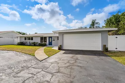 1042 SW 23rd Avenue, Boynton Beach, FL 33426 - Photo 7