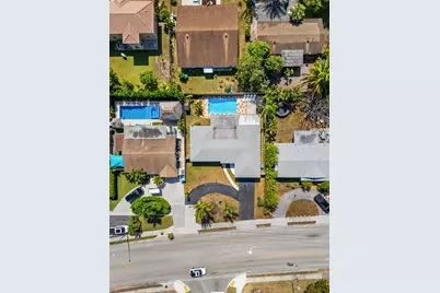 1042 SW 23rd Avenue, Boynton Beach, FL 33426 - Photo 65