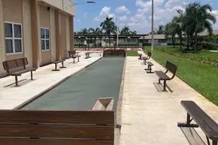 2845 Crosley Dr E, West Palm Beach, FL 33415 - Photo 15