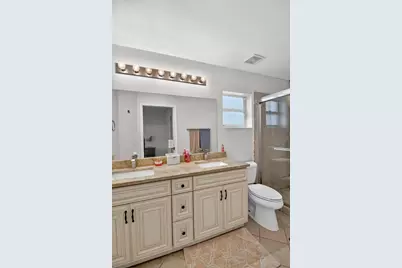 5015 Palmbrooke Circle, West Palm Beach, FL 33417 - Photo 33