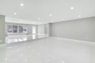 1231 SW 32nd St, Fort Lauderdale, FL 33315 - Photo 9